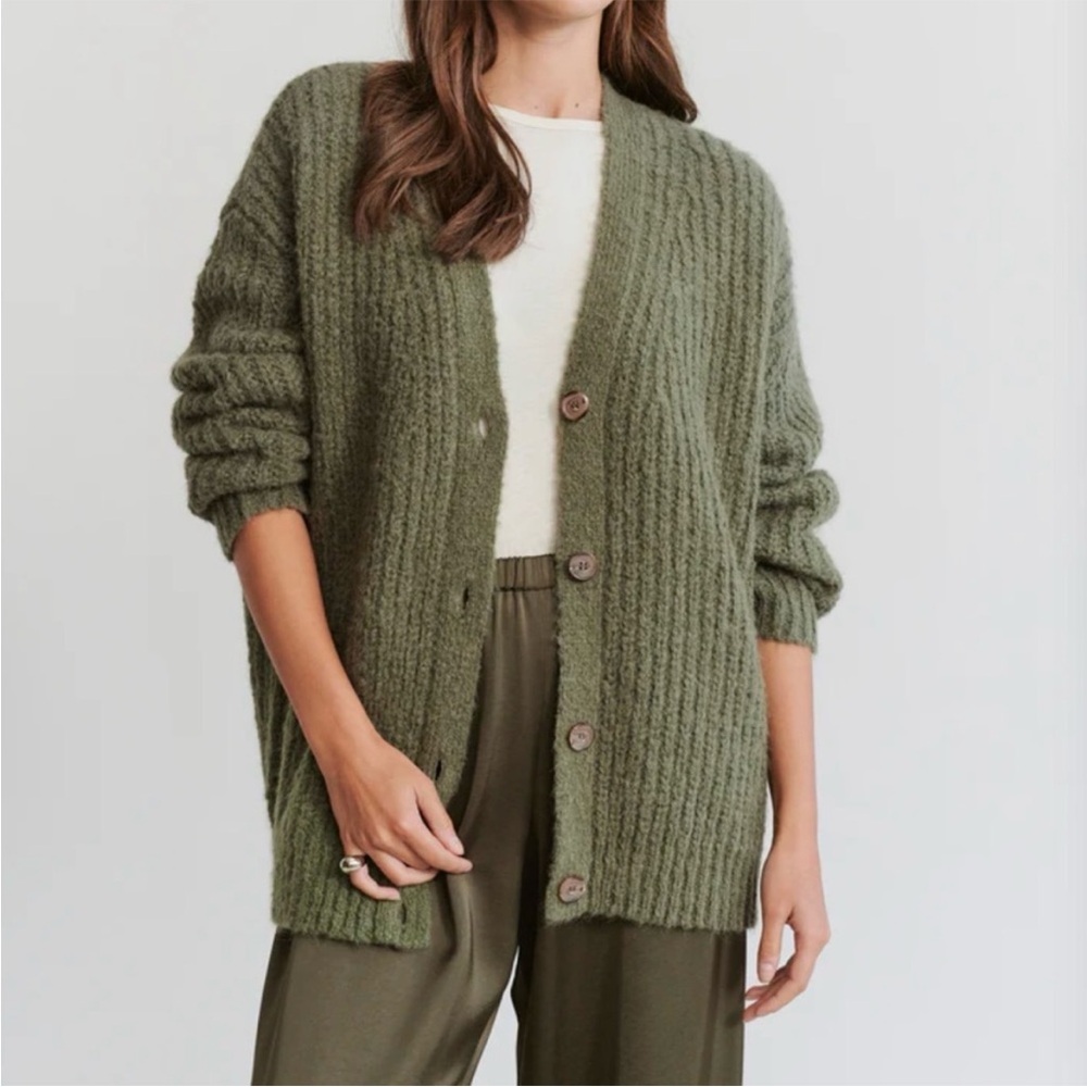 Jenni Kayne Olive Cocoon Button Cardigan - M